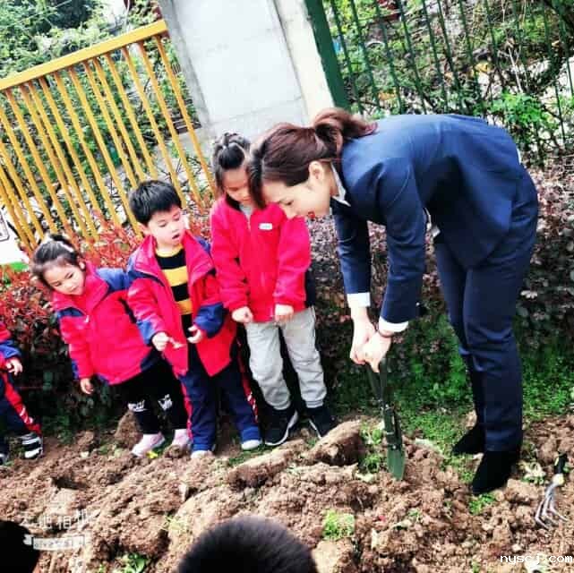 1554125100.jpg 1_comp.jpg