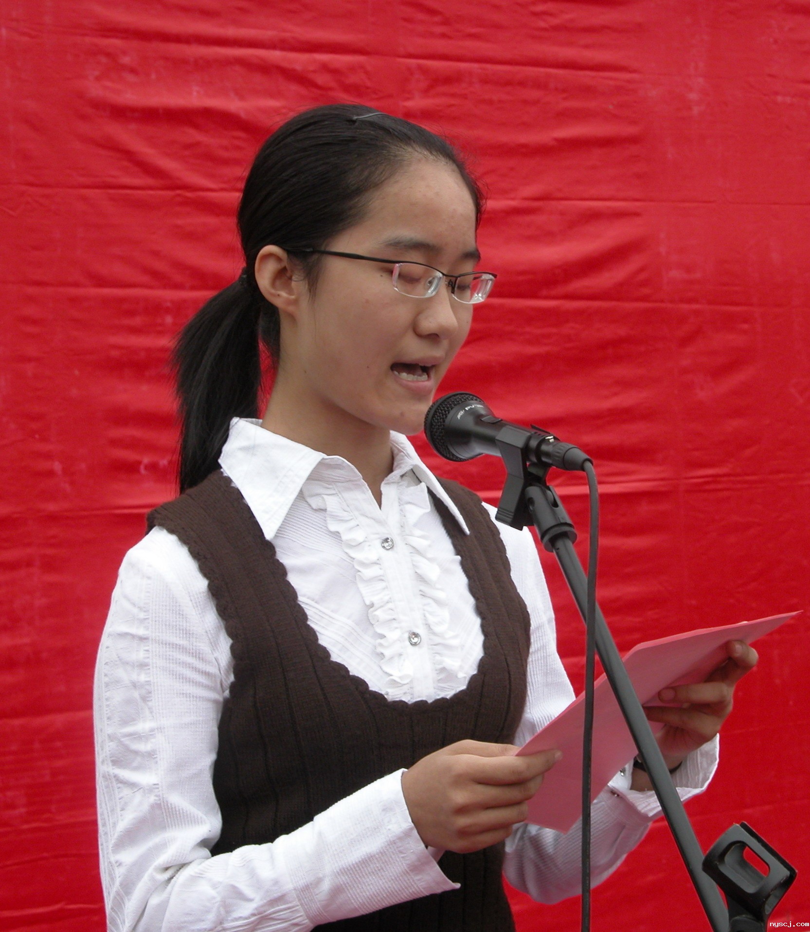 1朱 冰，2006届高中毕业生，南京市06年高考状元，考取清华大学.JPG