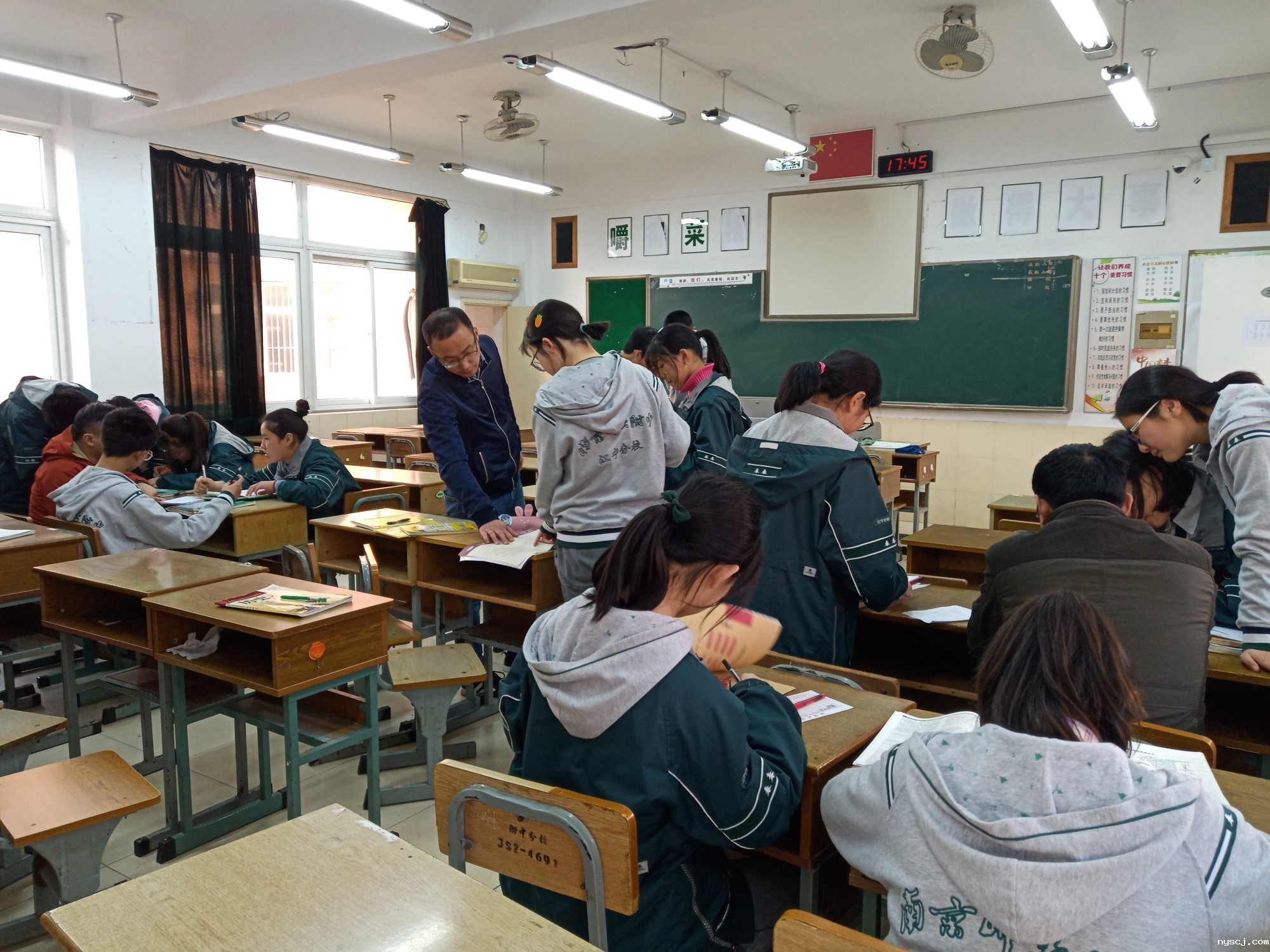 1554480532.jpg QQ图片20190405235154.jpg