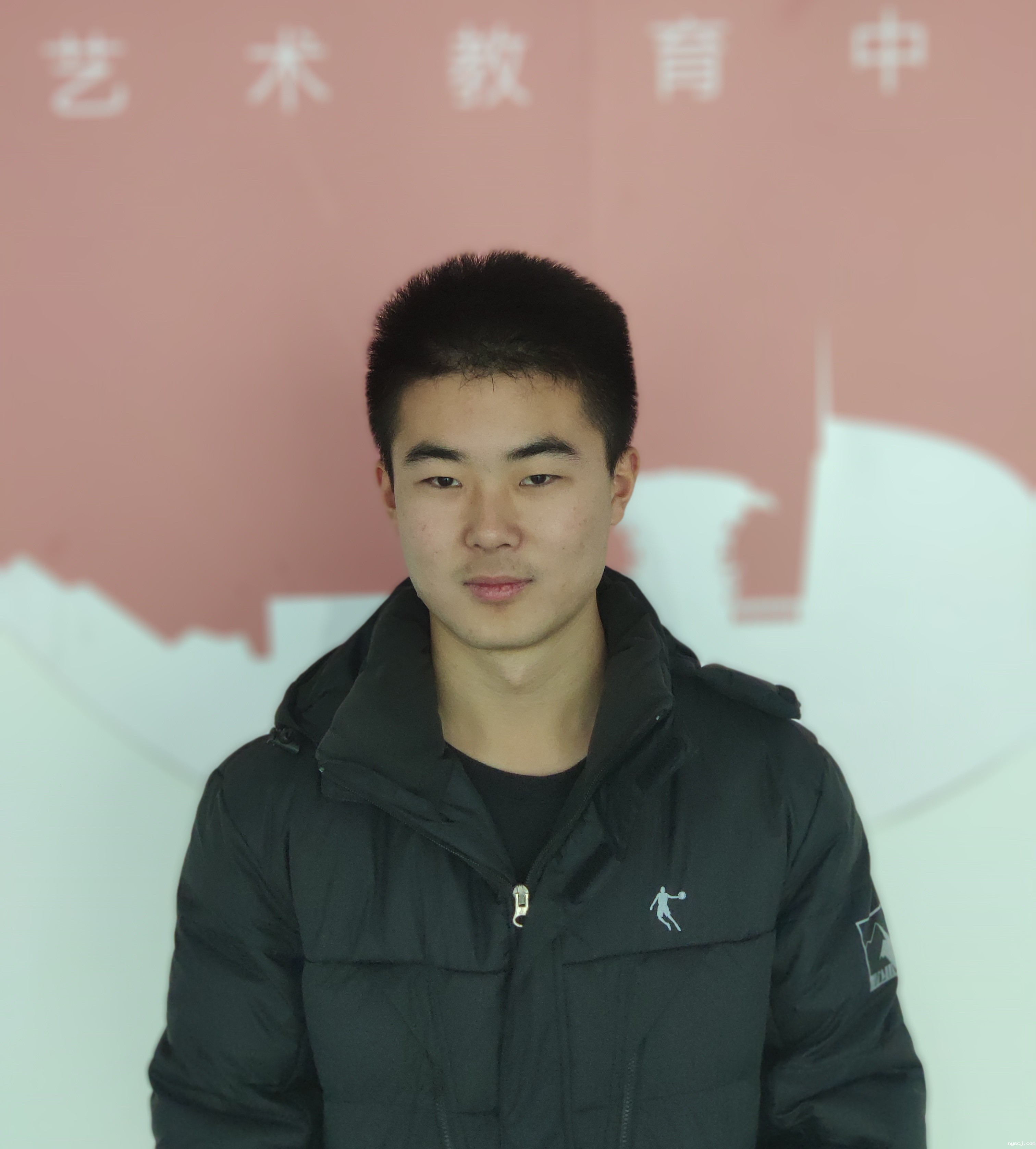 陈旭龙 主照片_看图王.jpg