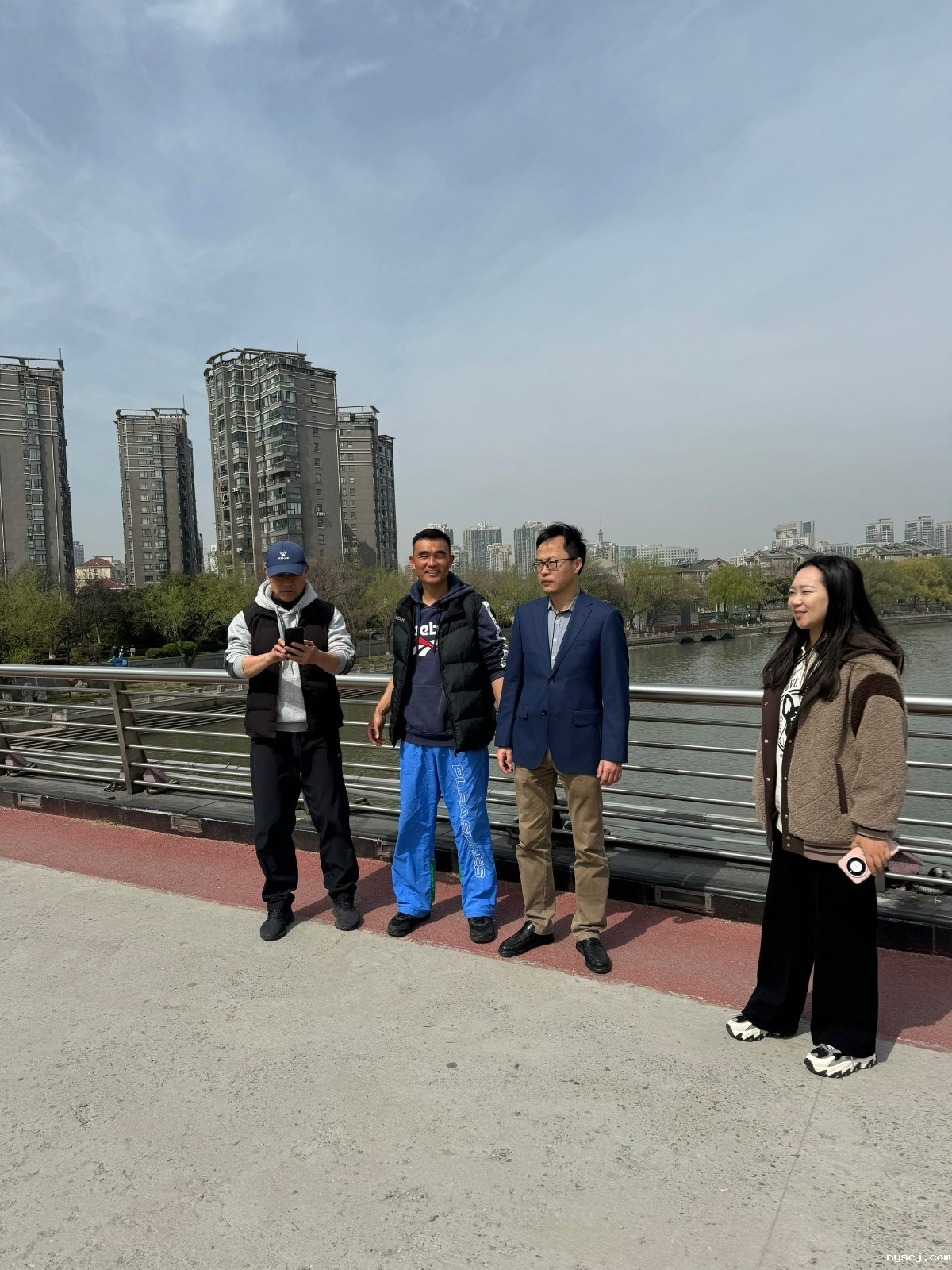 1714988994140609.jpg 1714988994140609.jpg