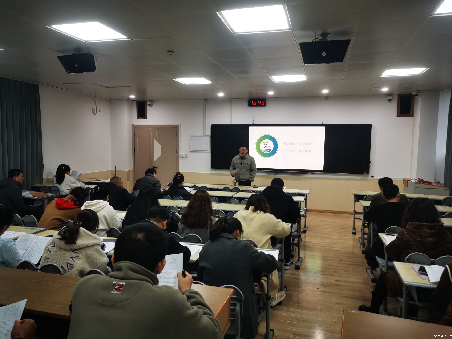 1714988994307699.jpg 1714988994307699.jpg