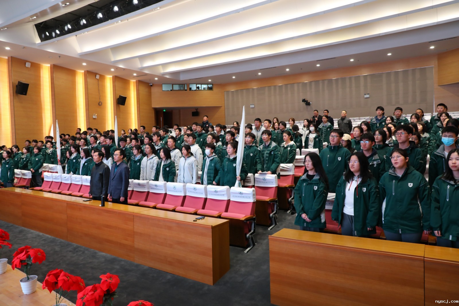 1714988995921364.jpg 1714988995921364.jpg