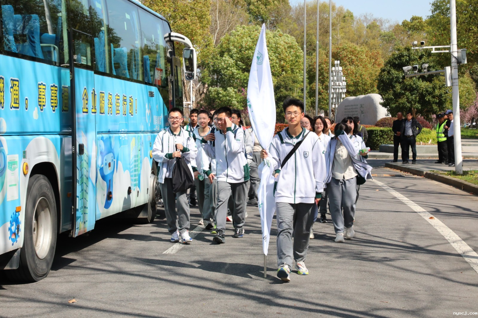 1714989248554337.jpg 1714989248554337.jpg