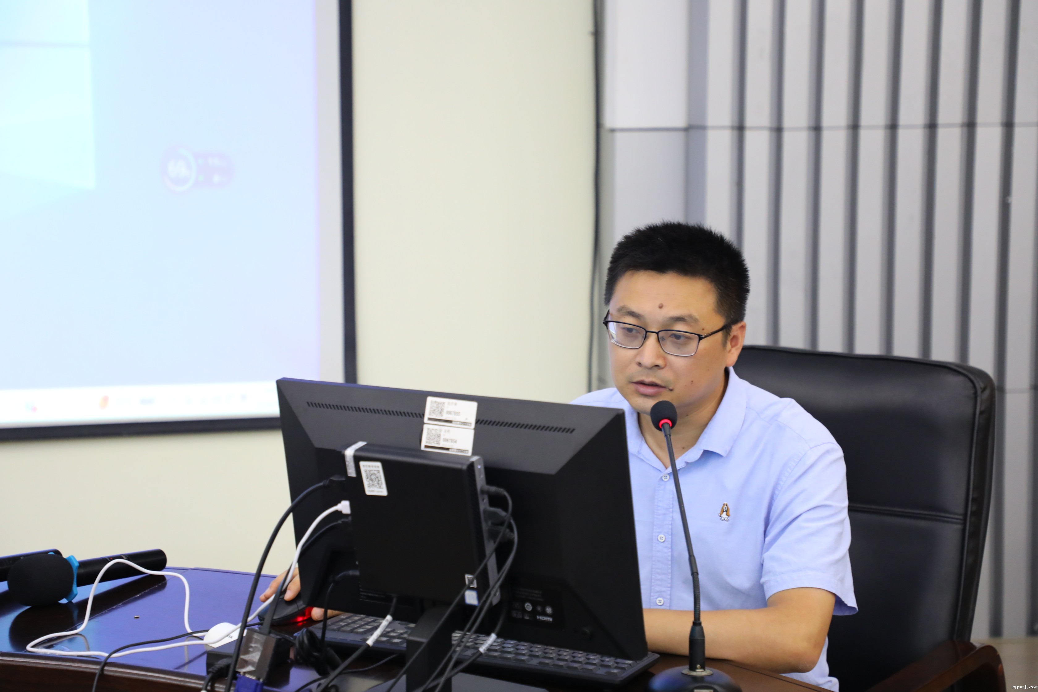 1725361166329051.jpg 3:刘斌副校长对新学期教学重点工作提具体要求.JPG