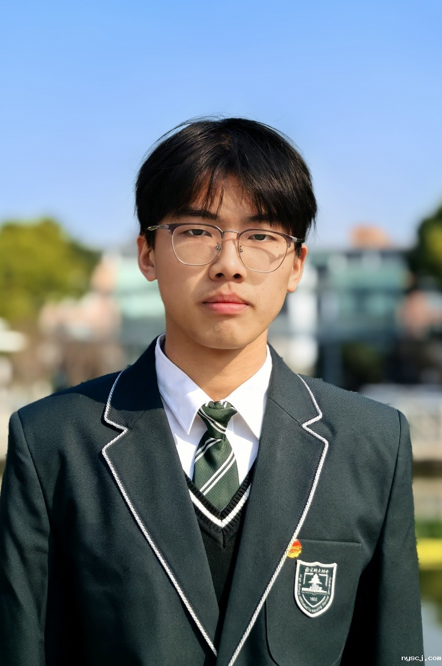 1741865501866144.jpg 李威_副本.jpg