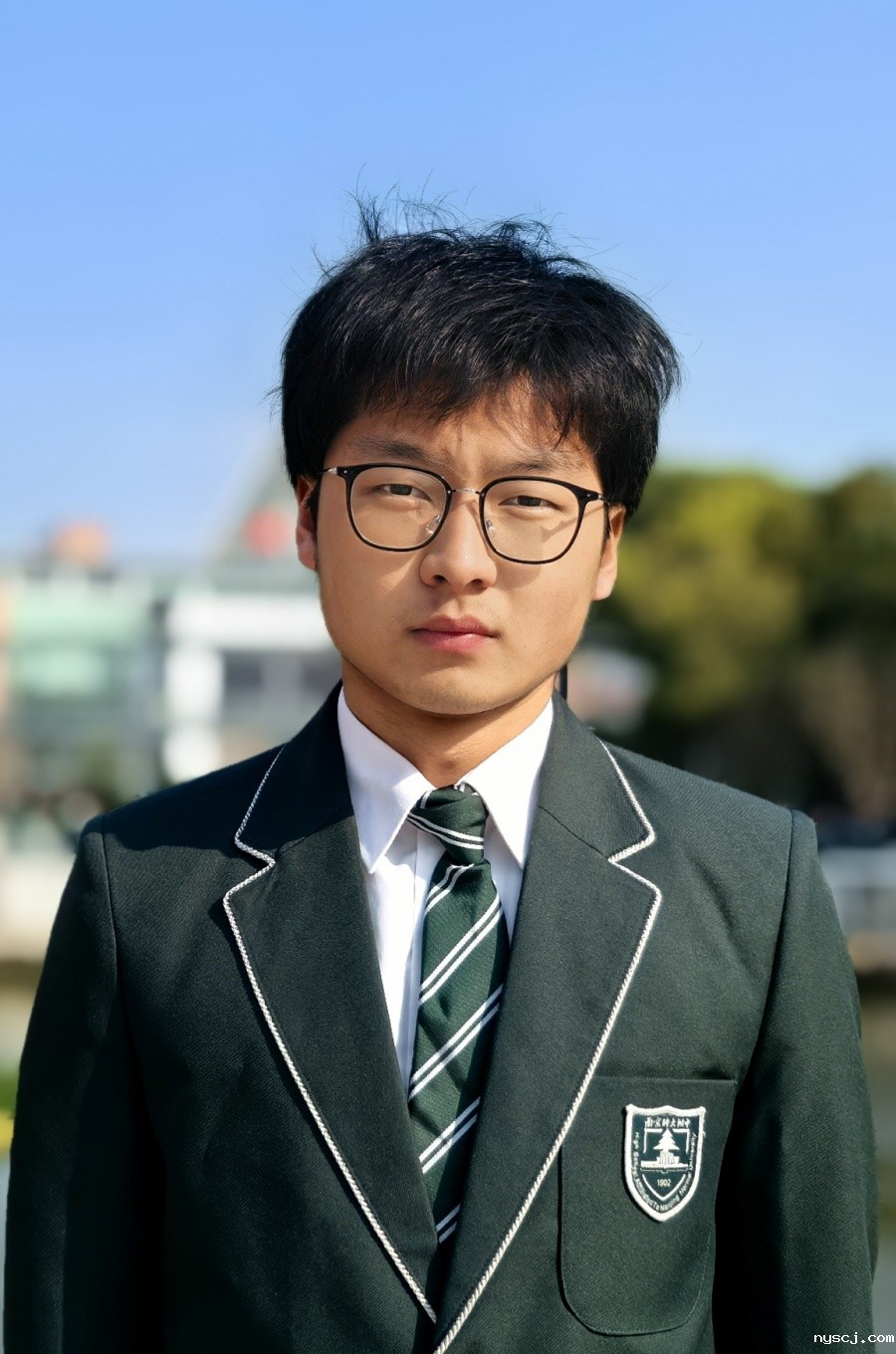 1741865687347425.jpg 毕烨恺_副本.jpg