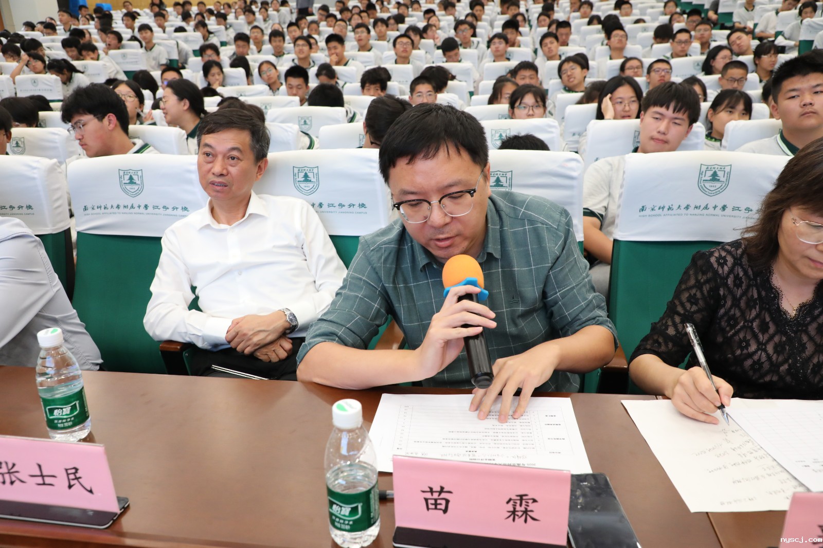 1760666688910327.jpg 1760666688910327.jpg